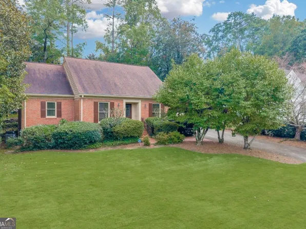 2289 Chrysler Ct, Atlanta, GA 30345