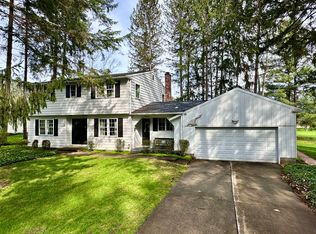 222 Fairway Dr, Edinboro, PA 16412