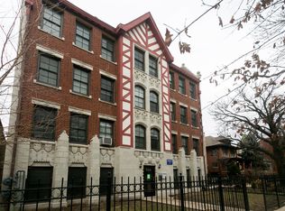 2420 N Kedzie Blvd #D402, Chicago, IL 60647