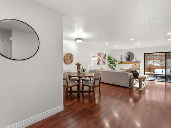 5th image of 18047 Hillwood Ln