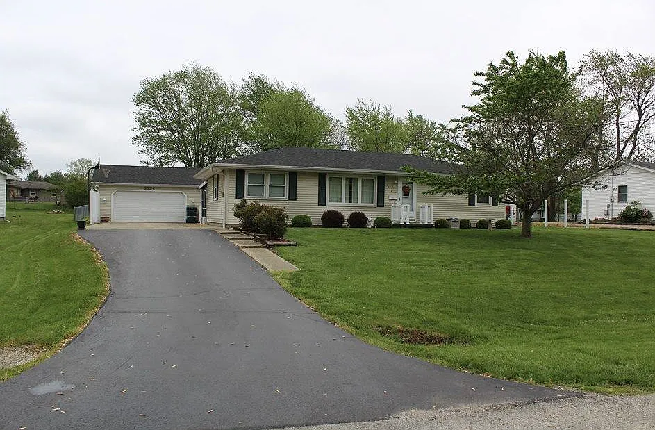 3324 Nancy Rd photo 1