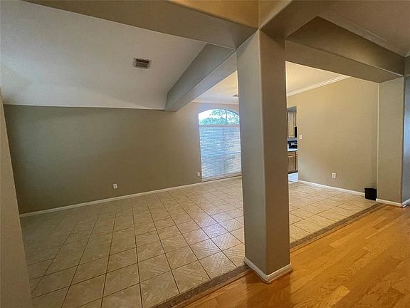 4th image of 5623 Capella Park Dr