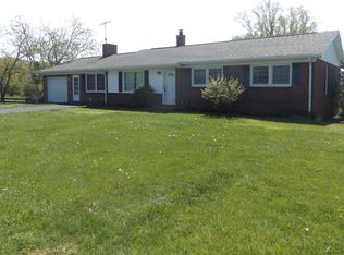 1225 Coon Ridge Rd, Hillsville, VA 24343