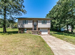 2805 W Lakeview Dr, Poplar Bluff, MO 63901