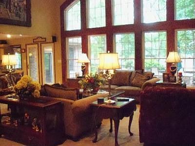 4th image of 1680 Waterford Pl