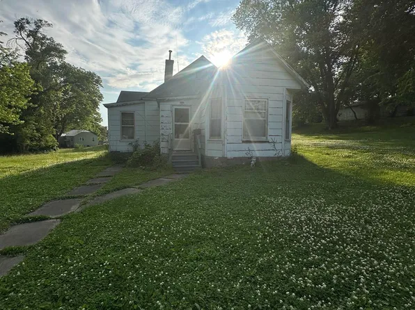 213 Grand Ave, Ottumwa, IA 52501