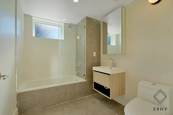 Rented by ERNY LLC | media 16