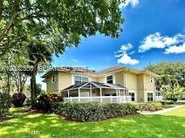 5801 Wheatley Ct, Boynton Beach, FL 33436