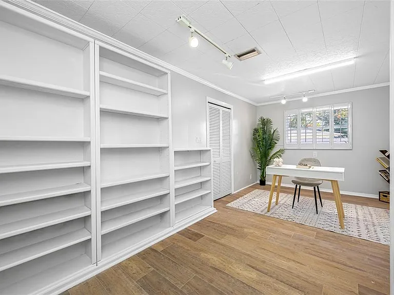 1932 Oro Ct — Photo 43