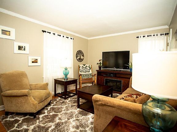5th image of 7716 Livingston Ave