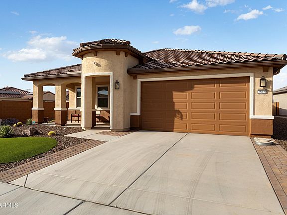 3rd image of 26820 W KERRY Lane