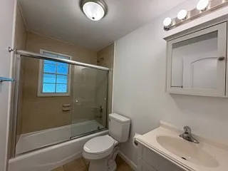 1235 Riverview Dr — Photo 12