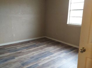 1052 Luling Estates Dr, Luling, LA 70070