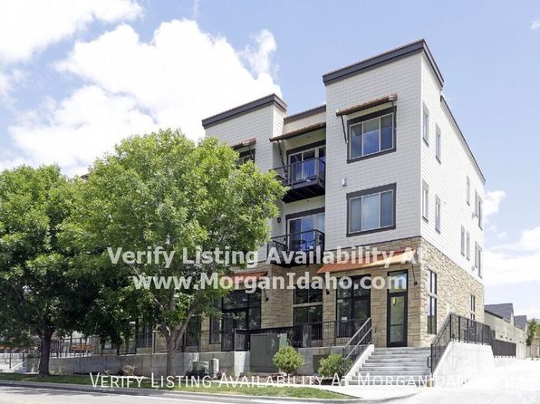 3724 S Eckert Rd APT 203