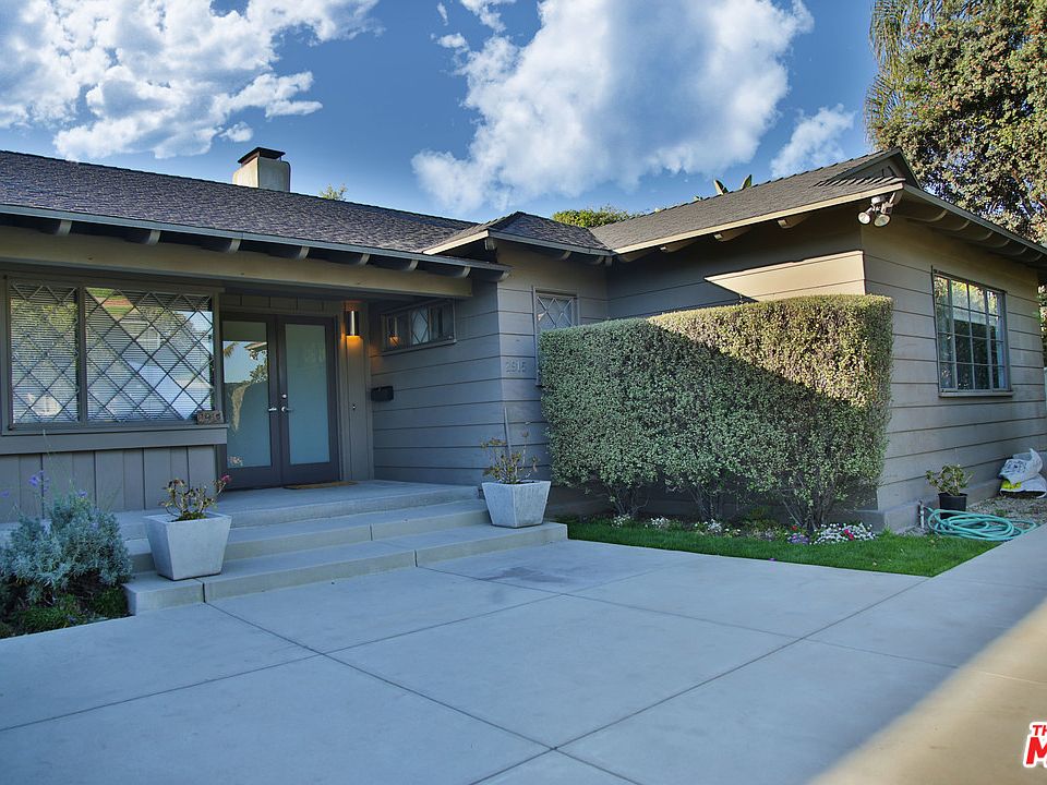 1st image of 2915 Cavendish Dr