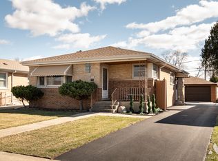 3521 Sarah St, Franklin Park, IL