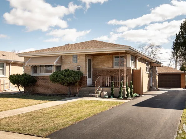 3521 Sarah St, Franklin Park, IL 60131
