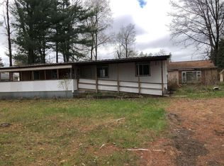 4109 Oak Flats Rd, Harrison, MI 48625