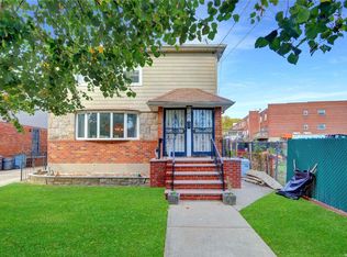 9525 150th Rd, Ozone Park, NY 11417