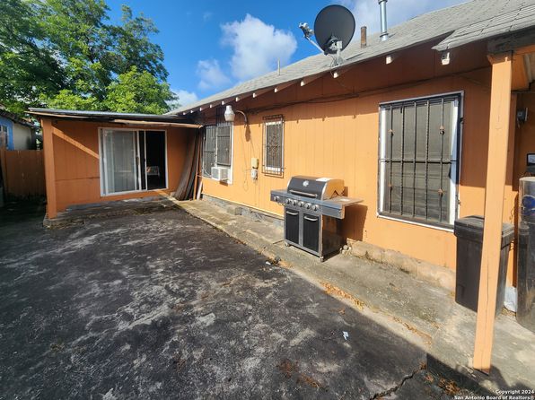 san-antonio-texas-26121217 picture