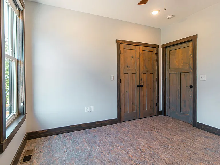 802 S Lake Ave #2 — Photo 24