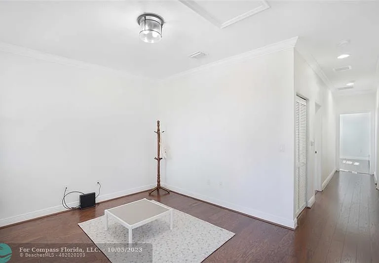 14720 SW 11th St — Photo 39
