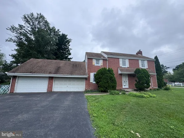 145 Landover Rd, Bryn Mawr, PA 19010