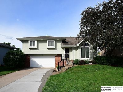 15211 Pasadena Ave, Omaha, NE, 68144