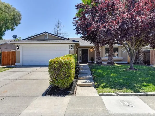 92 Hermes Cir, Sacramento, CA 95823