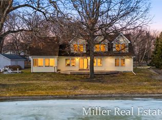 4029 Grandview Dr, Shelbyville, MI 49344