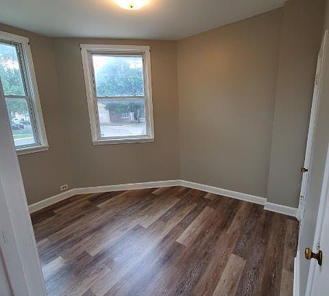 4th image of 1438 S 57th Ct APT 1F