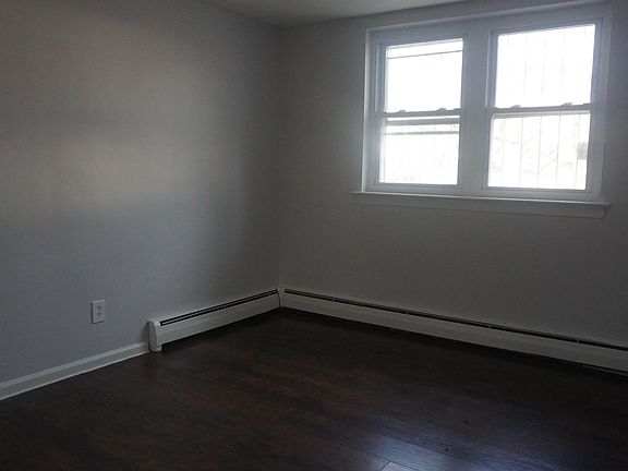 3rd image of 292 Parker St #9
