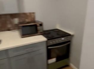 13 Homestead Park, Newark, NJ 07108