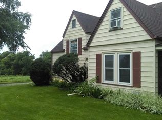 20213 W Southport Rd, Elmwood, IL 61529