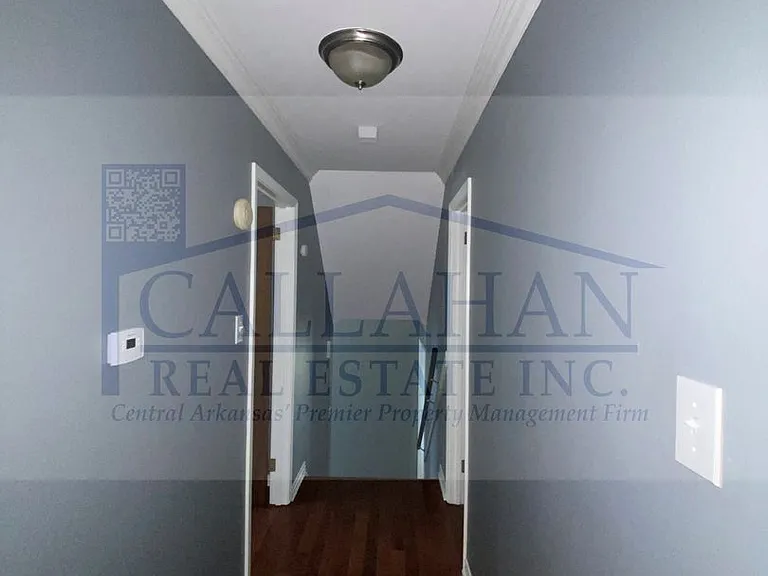 2811 Fox Glenn St — Photo 43