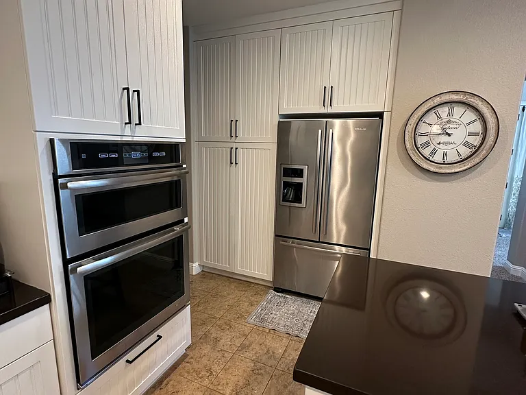 1075 Gamay Dr — Photo 12