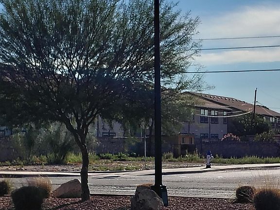 5th image of 8005 Arvin Rd