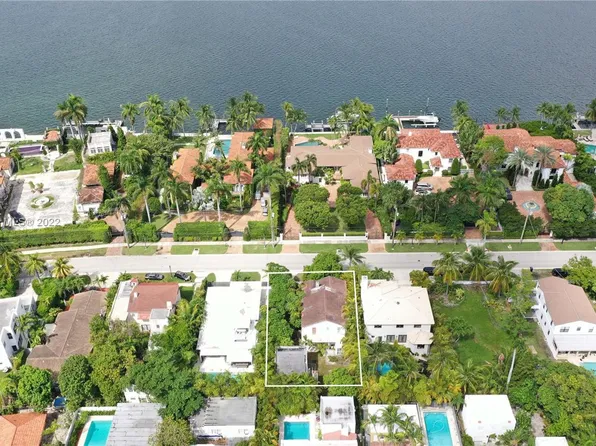 3005 N Bay Rd, Miami Beach, FL 33140