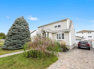 162 Orchard St FLOOR 2, Elmwood Park, NJ 07407