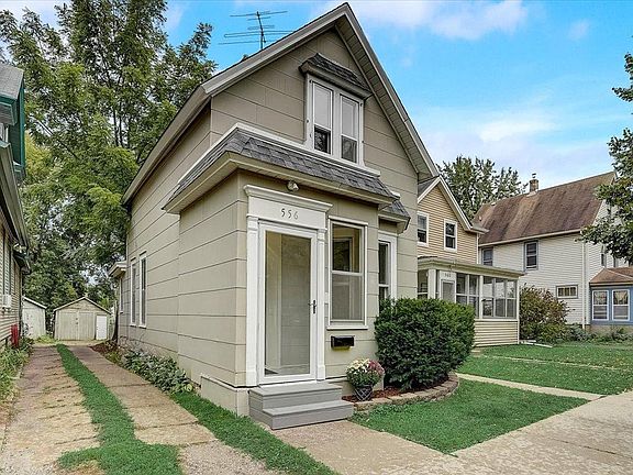 2nd image of 556 Orleans St