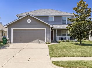 1575 Sandhurst Dr, Waxahachie, TX 75165