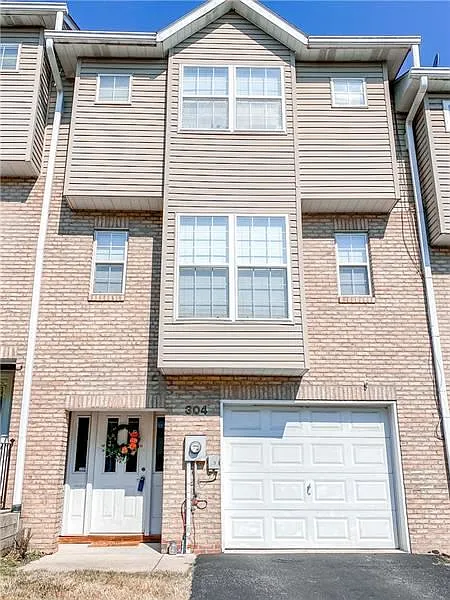 304 Wingate Dr photo 1