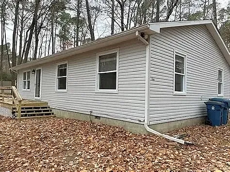 196 Windjammer Rd