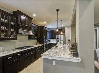 9900 Kaitlyn Ct, Lantana, TX 76226