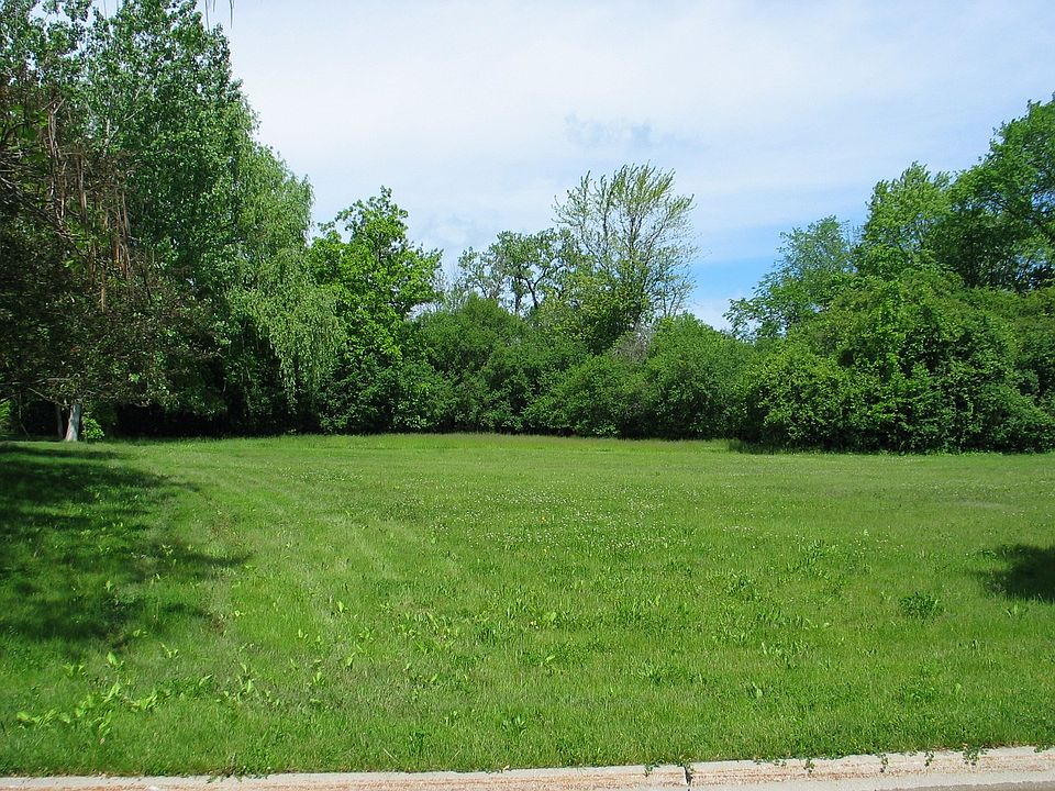 1st image of 1890 S James Ct N