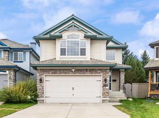 331 N Springbank Pl SW, Calgary, AB T3H3S4