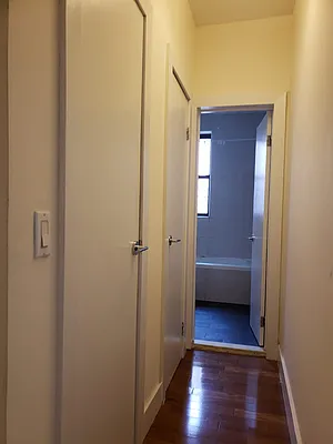 Rented by Lang Realty LLC | media 17