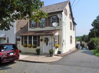 401 Chestnut St, Freemansburg, PA 18017
