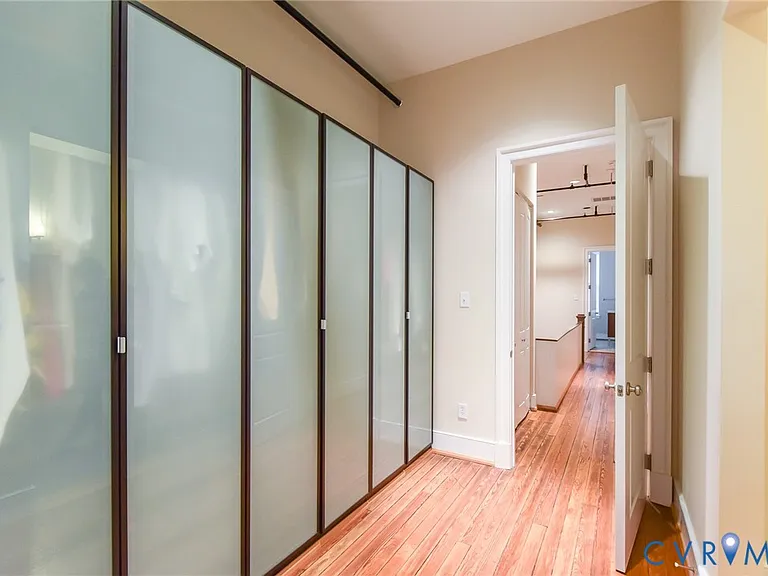 105 E Broad St #2B — Photo 21