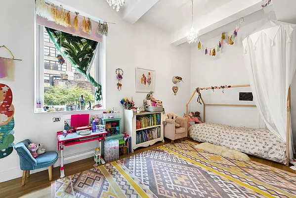 Rented by Compass | media 23